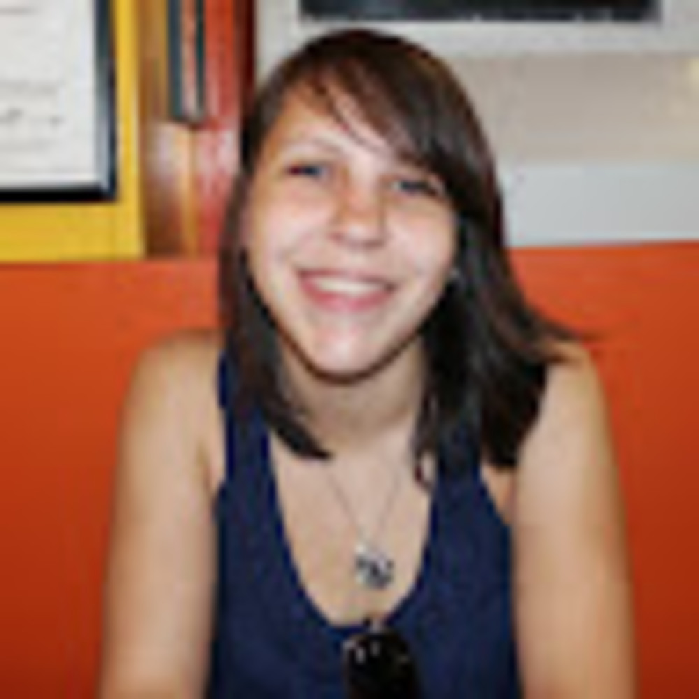 Meet your Posher, Camille